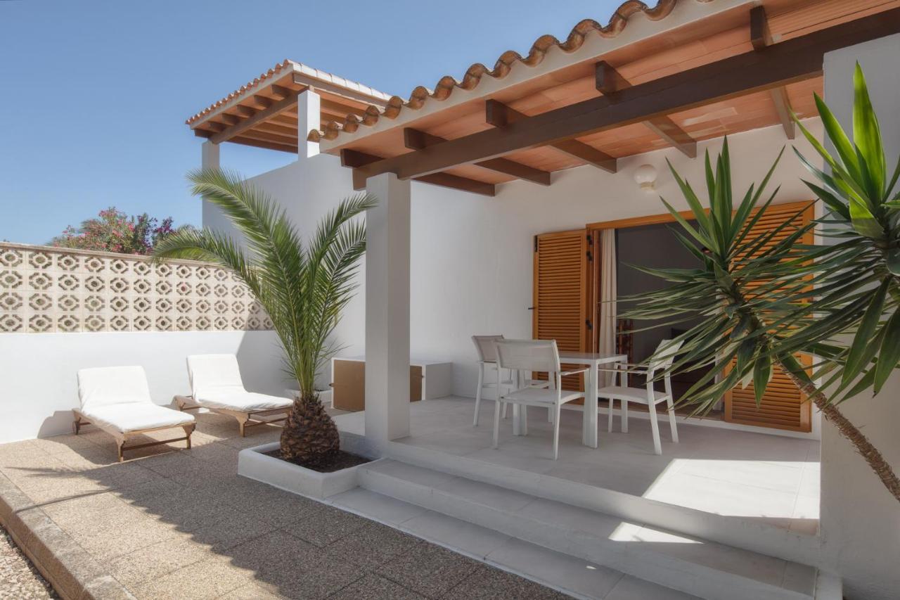 Alojamientos Turisticos Cardona - Apartamento 1 Hab. Standart Es Pujols Eksteriør bilde